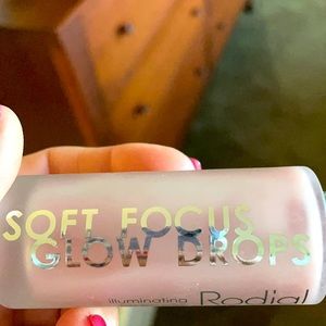 Glow drops. Illuminating skin care. Never been used.